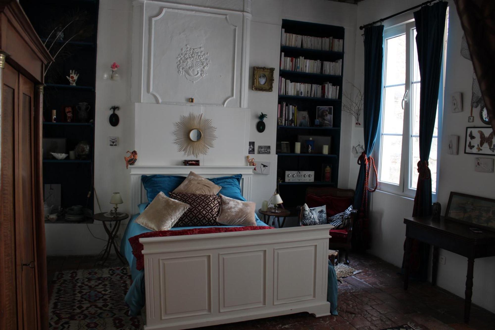 Bed and Breakfast Le Boudoir D'Artiste Semur-en-Auxois Exterior foto