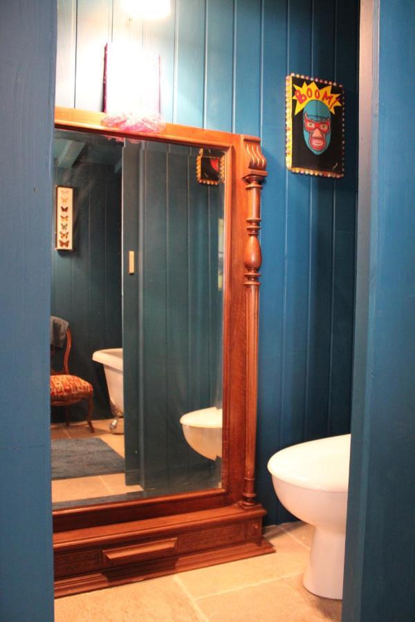 Bed and Breakfast Le Boudoir D'Artiste Semur-en-Auxois Exterior foto